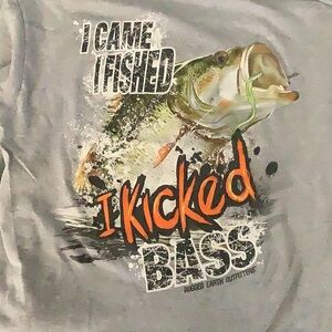 Rugged Earth Medium Gray Hunting Fishing Outdoor Bass Long Sleeve Tee